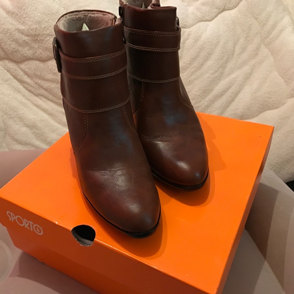 Sporto “Lynn” Boots